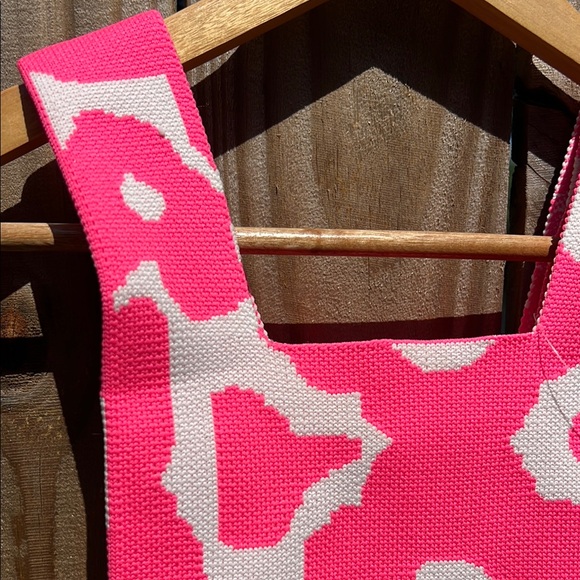 Boutique Pink and White Floral Knit Bag Nwt New - Picture 2 of 7